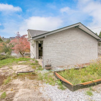 2404 Bloyd Street, Kelso, WA 98626