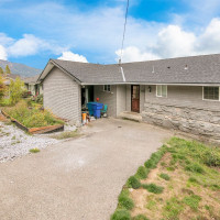 2404 Bloyd Street, Kelso, WA 98626