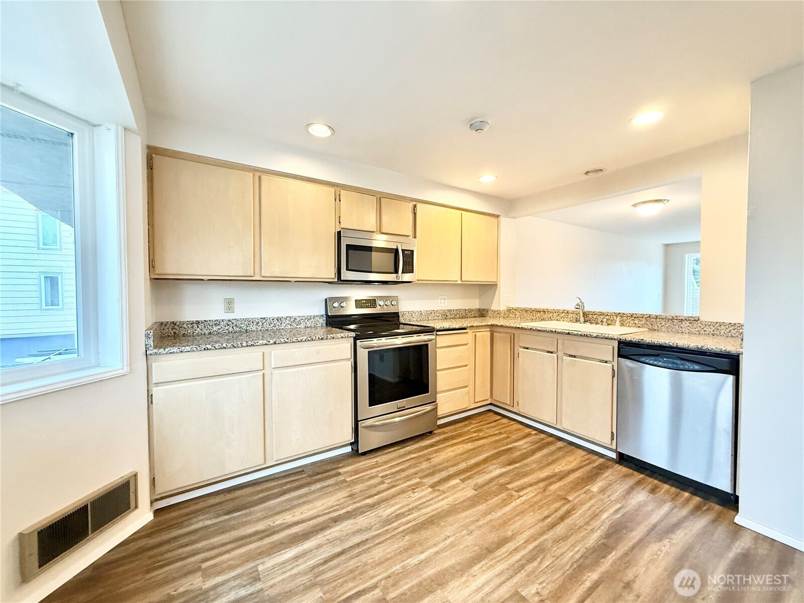 1610 Park Avenue, Bremerton, WA 98337