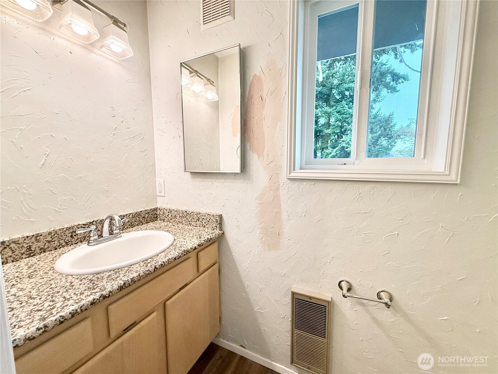 1610 Park Avenue, Bremerton, WA 98337