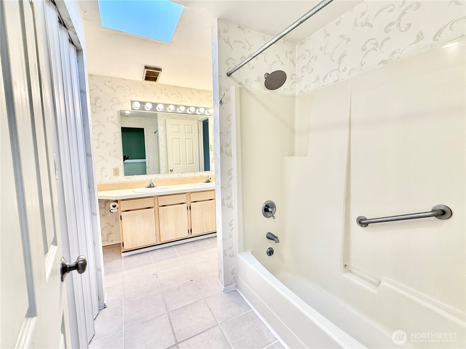 1610 Park Avenue, Bremerton, WA 98337