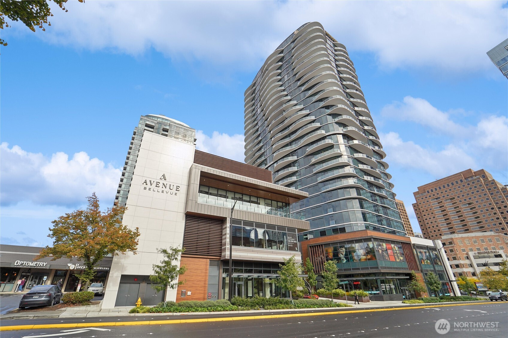 838 Avenue Square NE, Bellevue, WA 98004