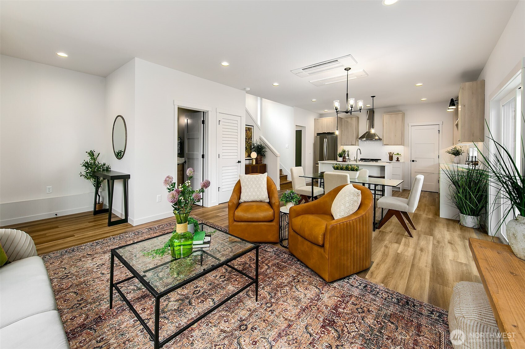 10706 Fremont Avenue N, Seattle, WA 98133