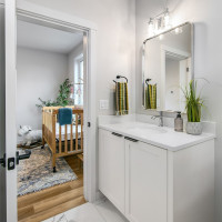 10706 Fremont Avenue N, Seattle, WA 98133