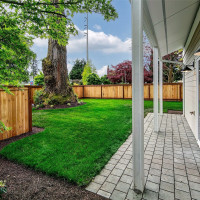 10706 Fremont Avenue N, Seattle, WA 98133