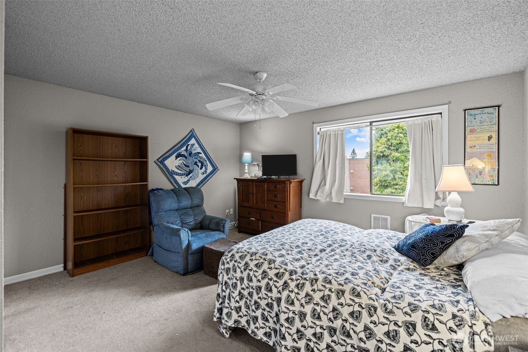 750 N 143rd Street, Seattle, WA 98133