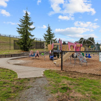 750 N 143rd Street, Seattle, WA 98133