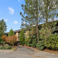 750 N 143rd Street, Seattle, WA 98133