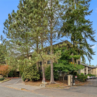 750 N 143rd Street, Seattle, WA 98133