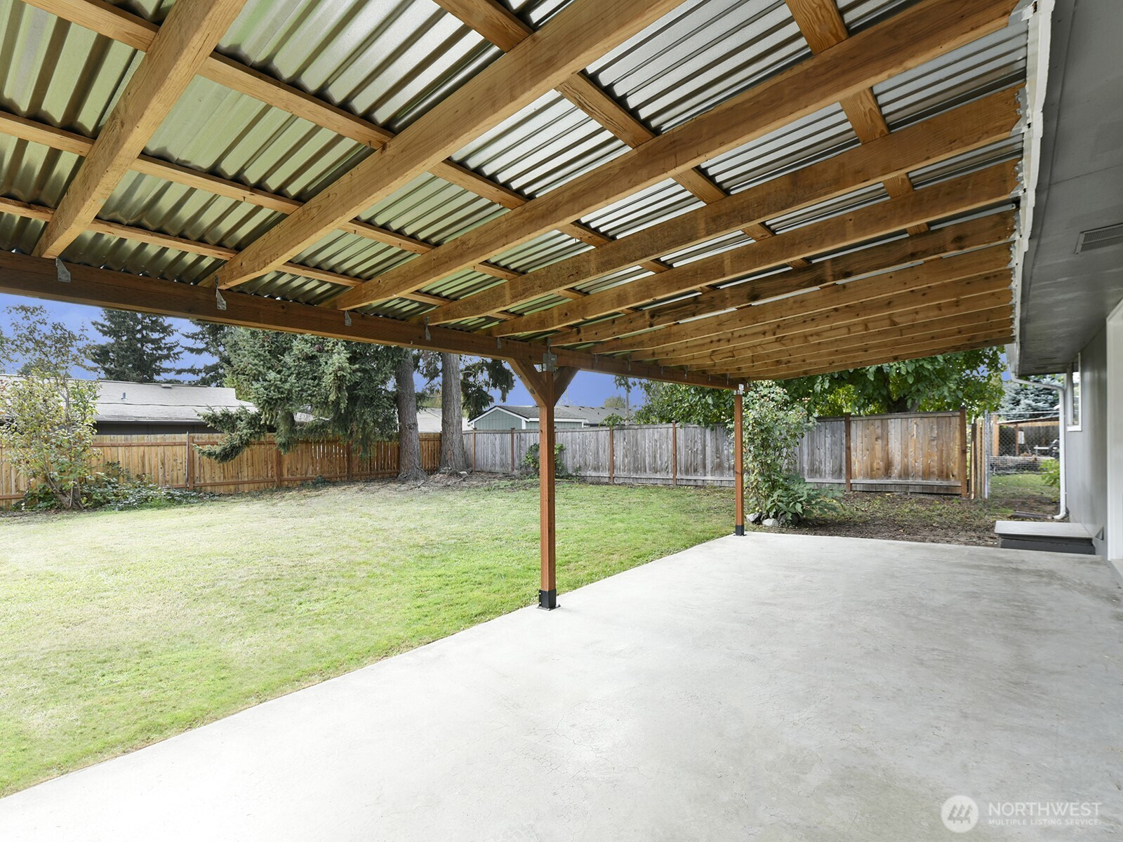 1316 7th Avenue SE, Puyallup, WA 98372