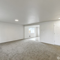 1316 7th Avenue SE, Puyallup, WA 98372