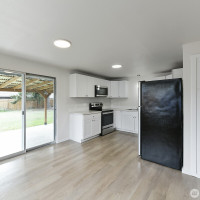 1316 7th Avenue SE, Puyallup, WA 98372