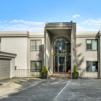 3640 26th Place W, Seattle, WA 98199