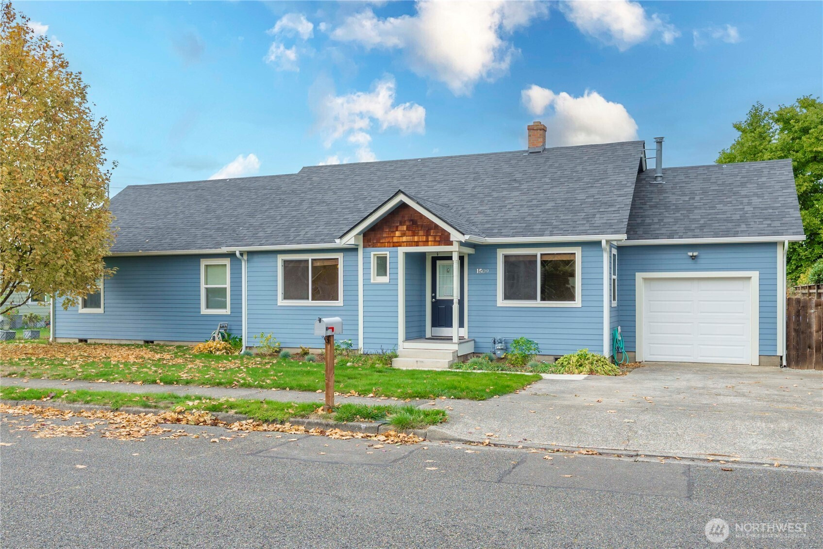 1509 Rainer Street, Sumner, WA 98390
