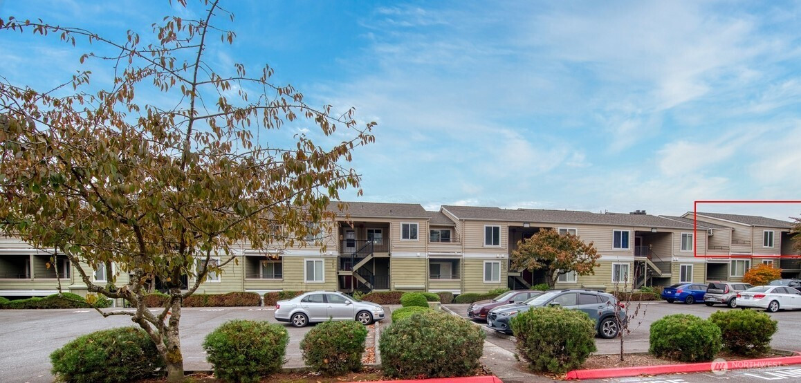 3233 NE 12th Street, Renton, WA 98056