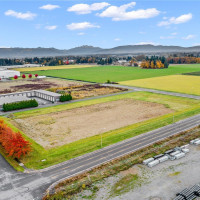 602 Redwood Road, Lynden, WA 98264