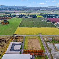 602 Redwood Road, Lynden, WA 98264