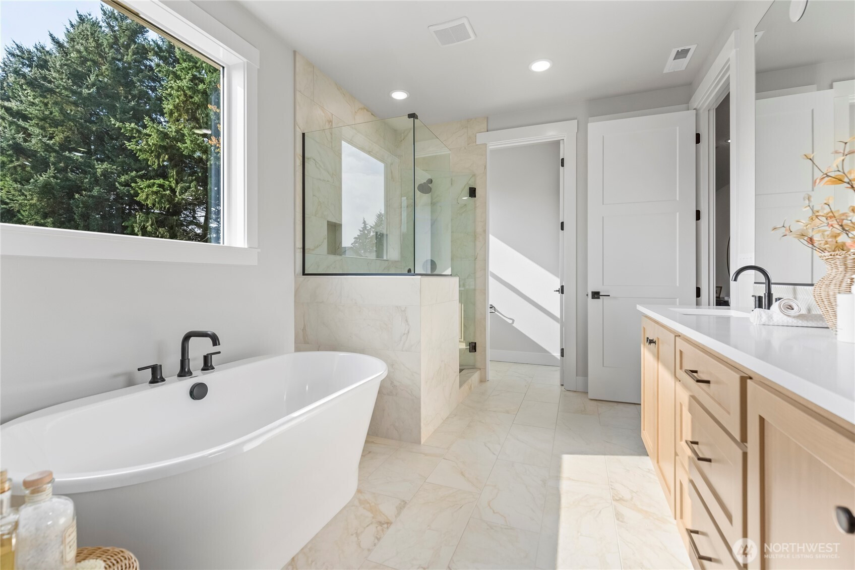 1220 SE 188th Ave, Vancouver, WA 98683