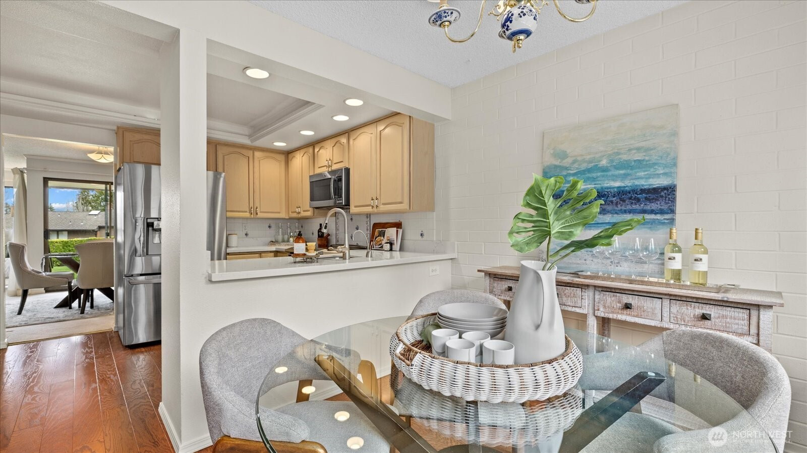 10743 Glen Acres Drive S, Seattle, WA 98168