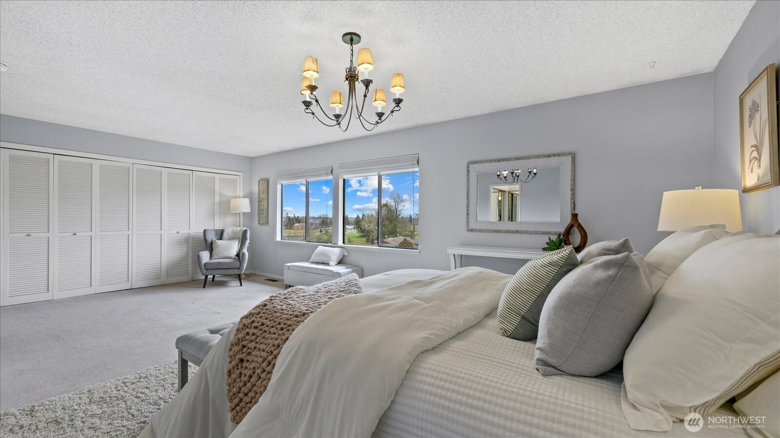 10743 Glen Acres Drive S, Seattle, WA 98168