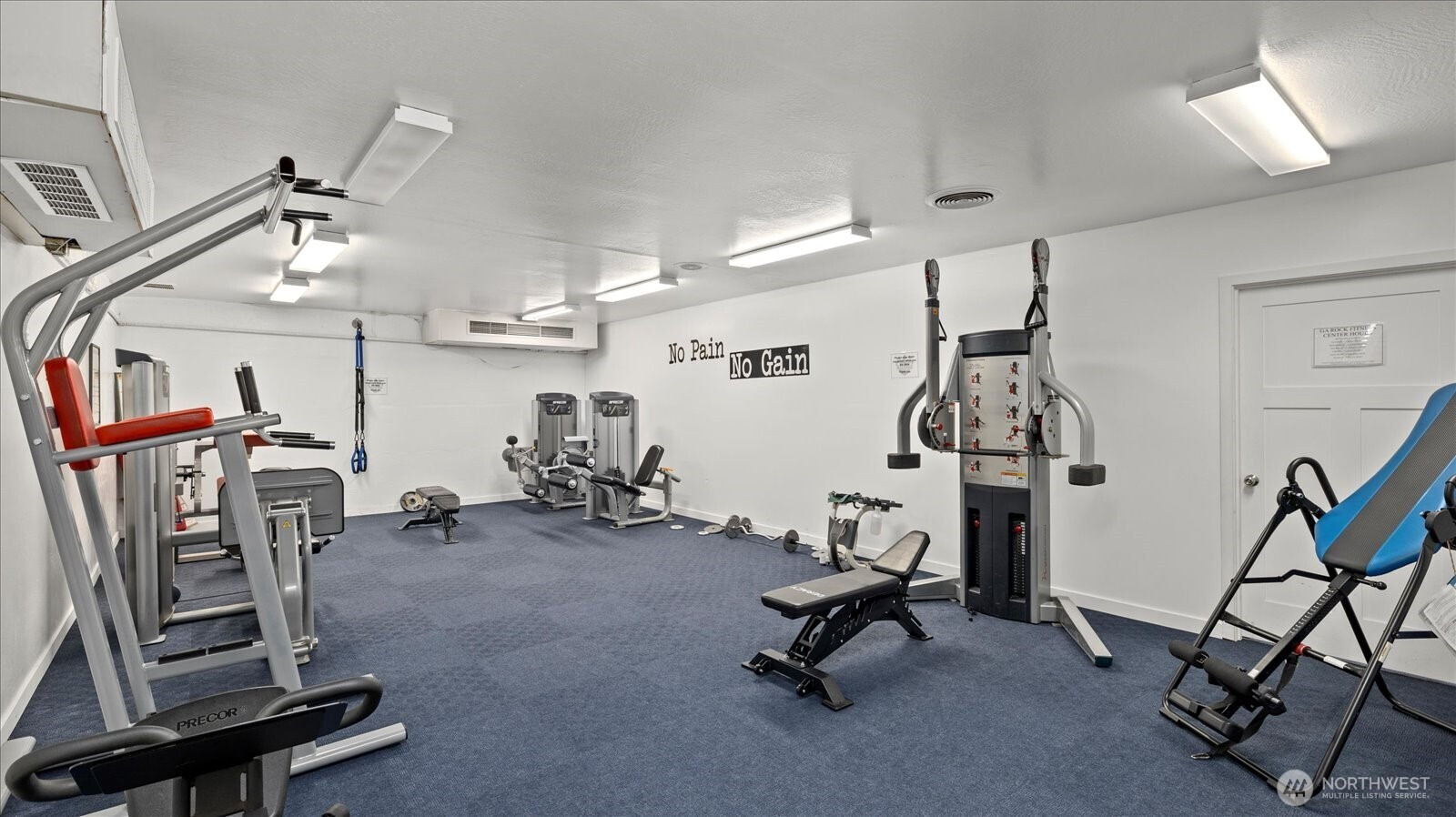 10743 Glen Acres Drive S, Seattle, WA 98168