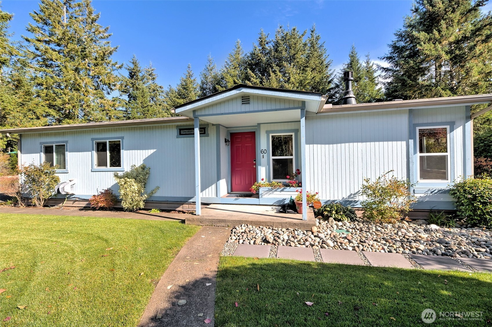 60 E Lakewood Court, Shelton, WA 98584