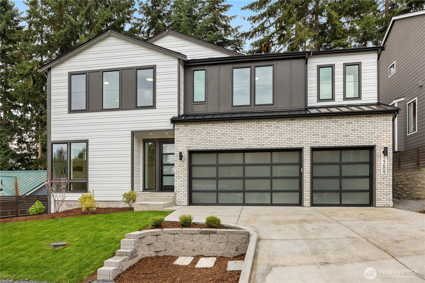 23609 20th Avenue W, Bothell, WA 98021