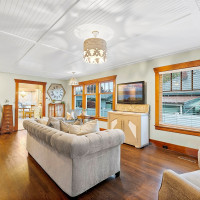 805 Cherry Avenue, Sumner, WA 98390