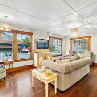 805 Cherry Avenue, Sumner, WA 98390