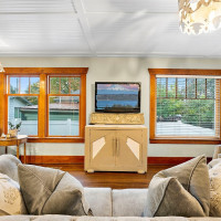 805 Cherry Avenue, Sumner, WA 98390