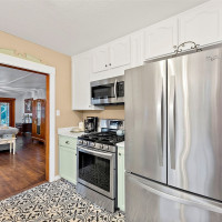 805 Cherry Avenue, Sumner, WA 98390