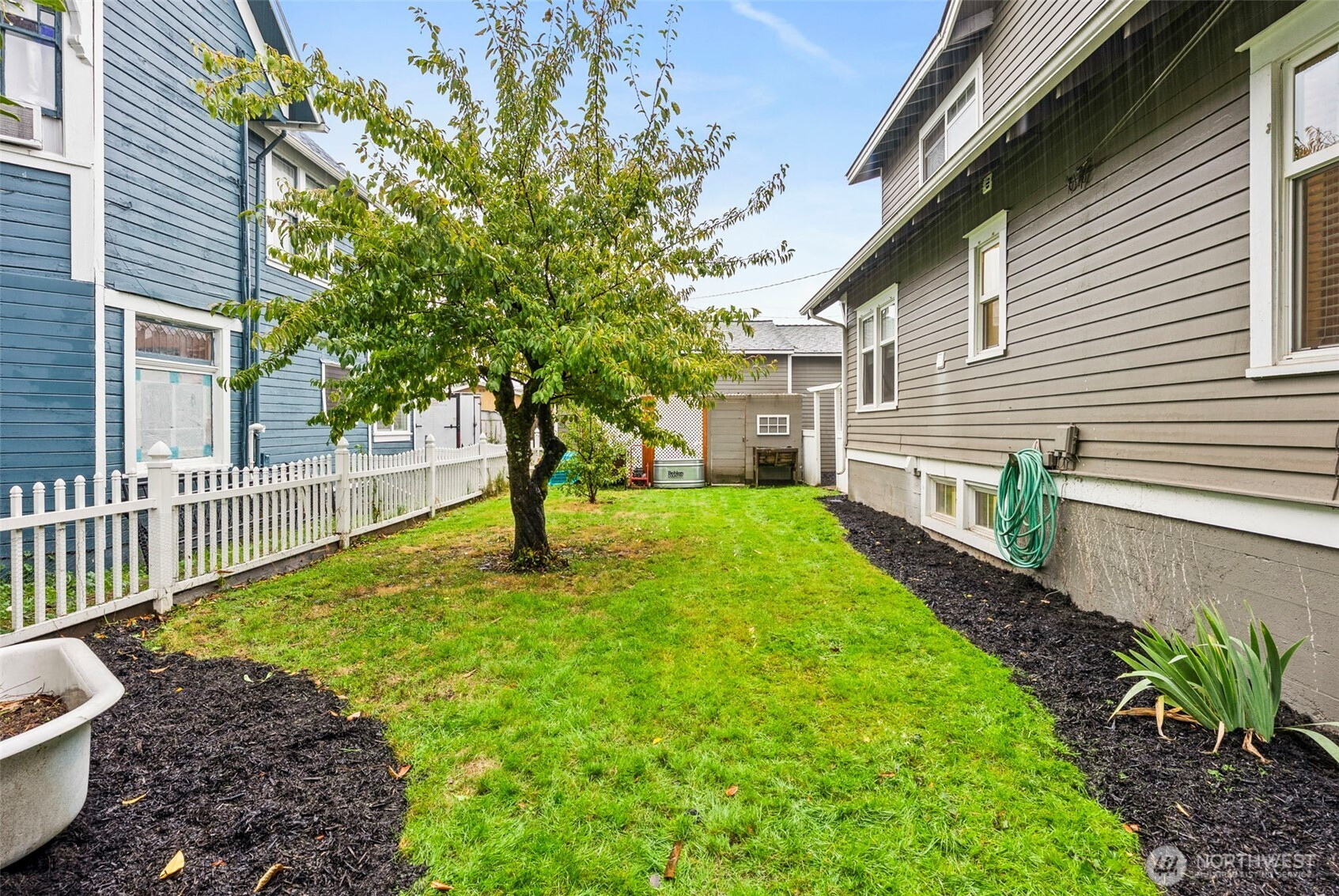 805 Cherry Avenue, Sumner, WA 98390