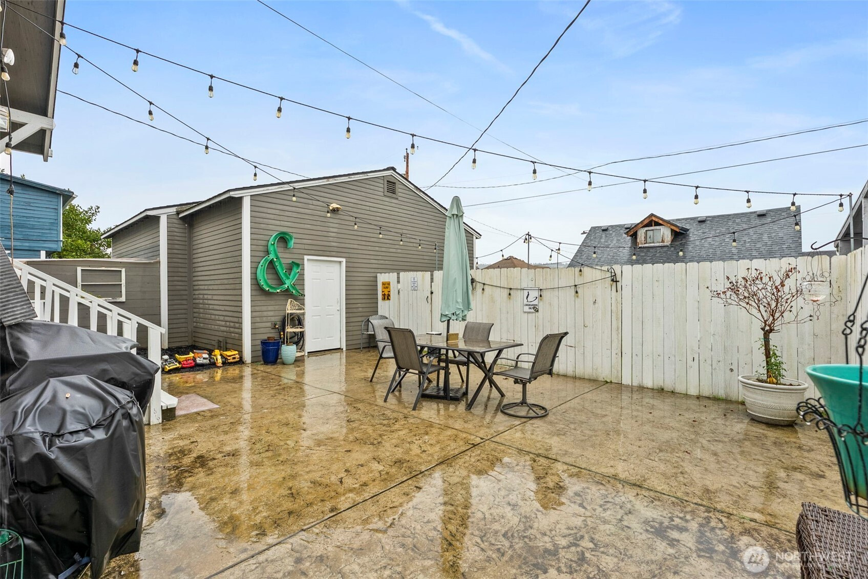 805 Cherry Avenue, Sumner, WA 98390