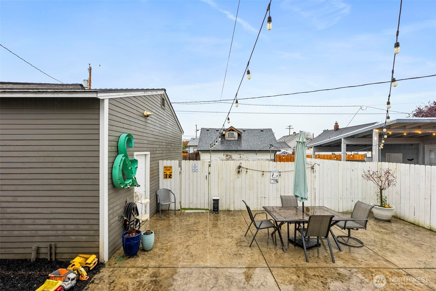 805 Cherry Avenue, Sumner, WA 98390