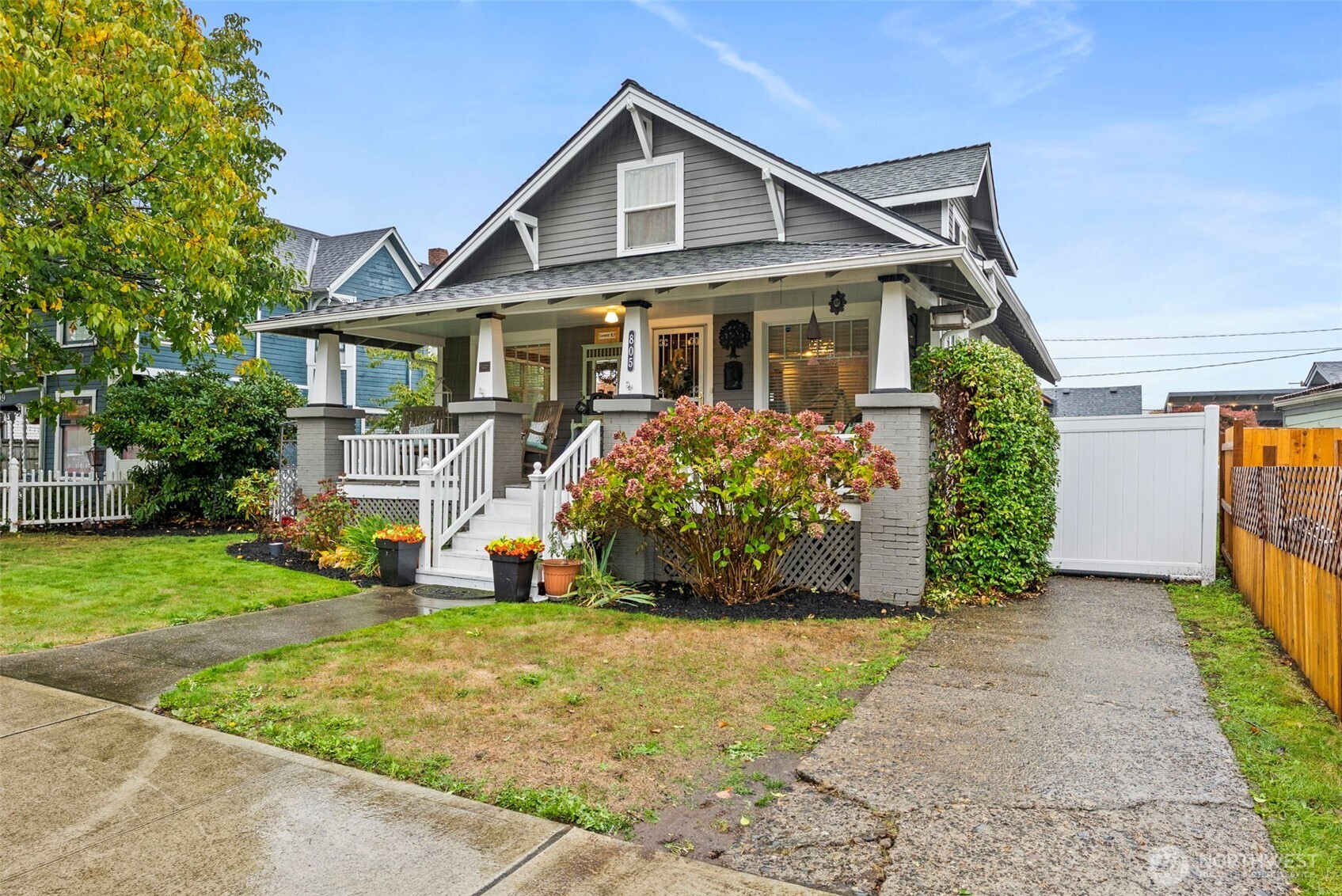 805 Cherry Avenue, Sumner, WA 98390