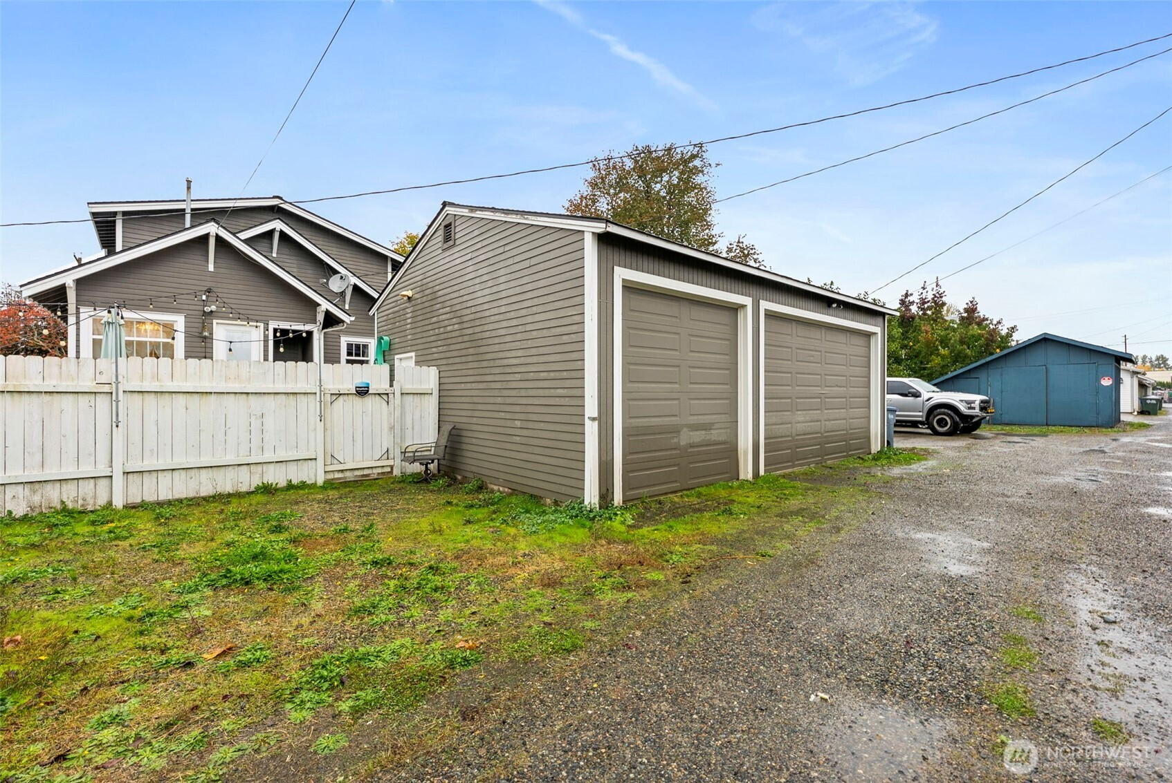 805 Cherry Avenue, Sumner, WA 98390