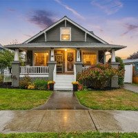 805 Cherry Avenue, Sumner, WA 98390