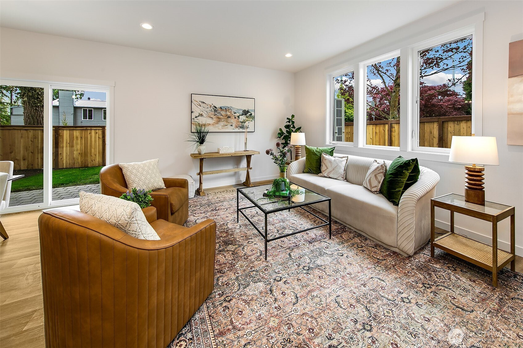 10706 Fremont Avenue N, Seattle, WA 98133