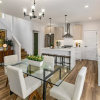 10706 Fremont Avenue N, Seattle, WA 98133