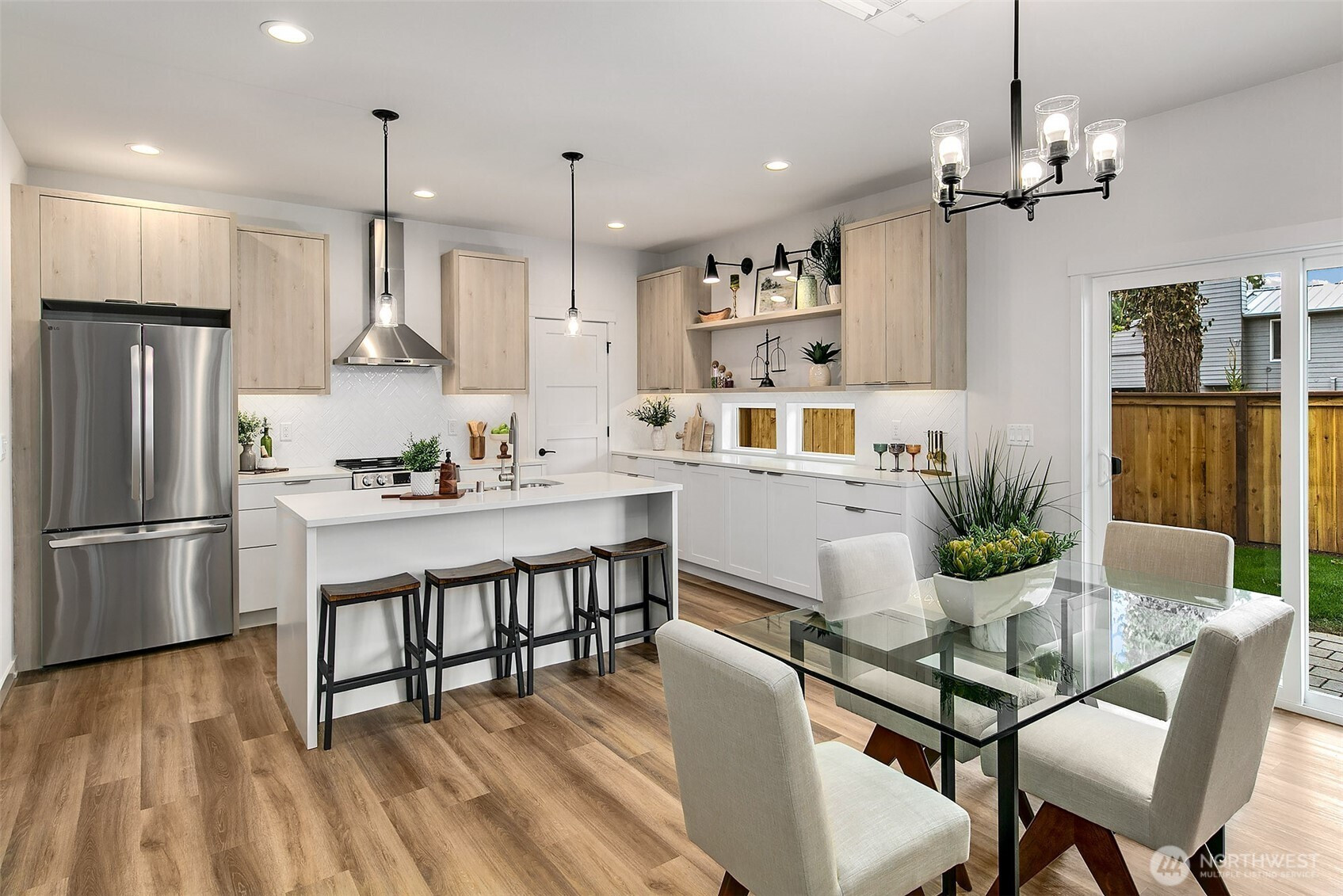 10706 Fremont Avenue N, Seattle, WA 98133