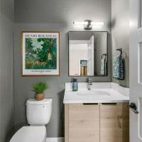 10706 Fremont Avenue N, Seattle, WA 98133