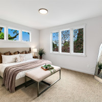 10706 Fremont Avenue N, Seattle, WA 98133