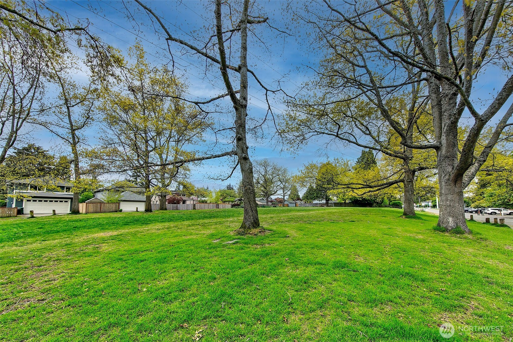 10706 Fremont Avenue N, Seattle, WA 98133