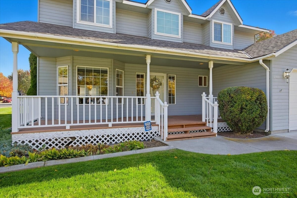 2460 Westmoreland Dr, Richland, WA 99354