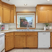 2460 Westmoreland Dr, Richland, WA 99354