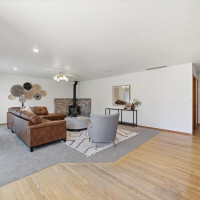 2460 Westmoreland Dr, Richland, WA 99354