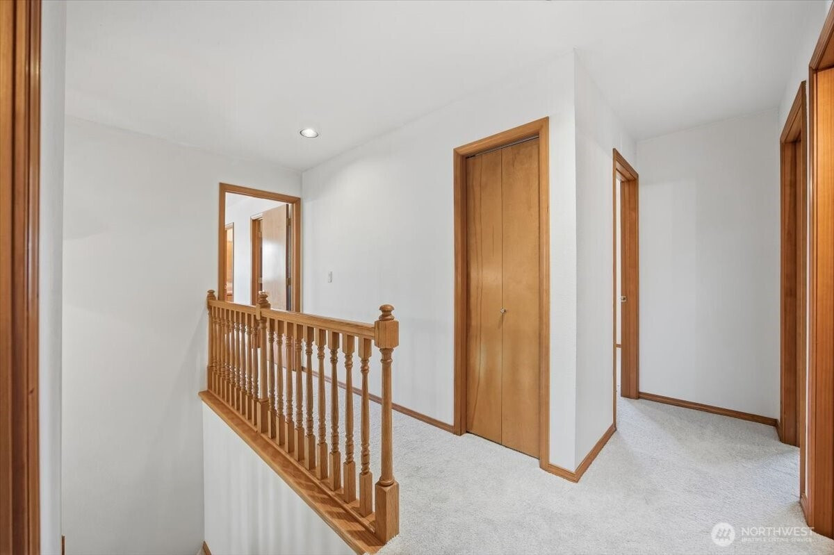 2460 Westmoreland Dr, Richland, WA 99354