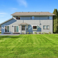 2460 Westmoreland Dr, Richland, WA 99354
