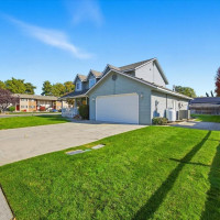2460 Westmoreland Dr, Richland, WA 99354