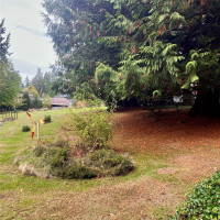 1315 N Lake Stickney Drive, Lynnwood, WA 98087